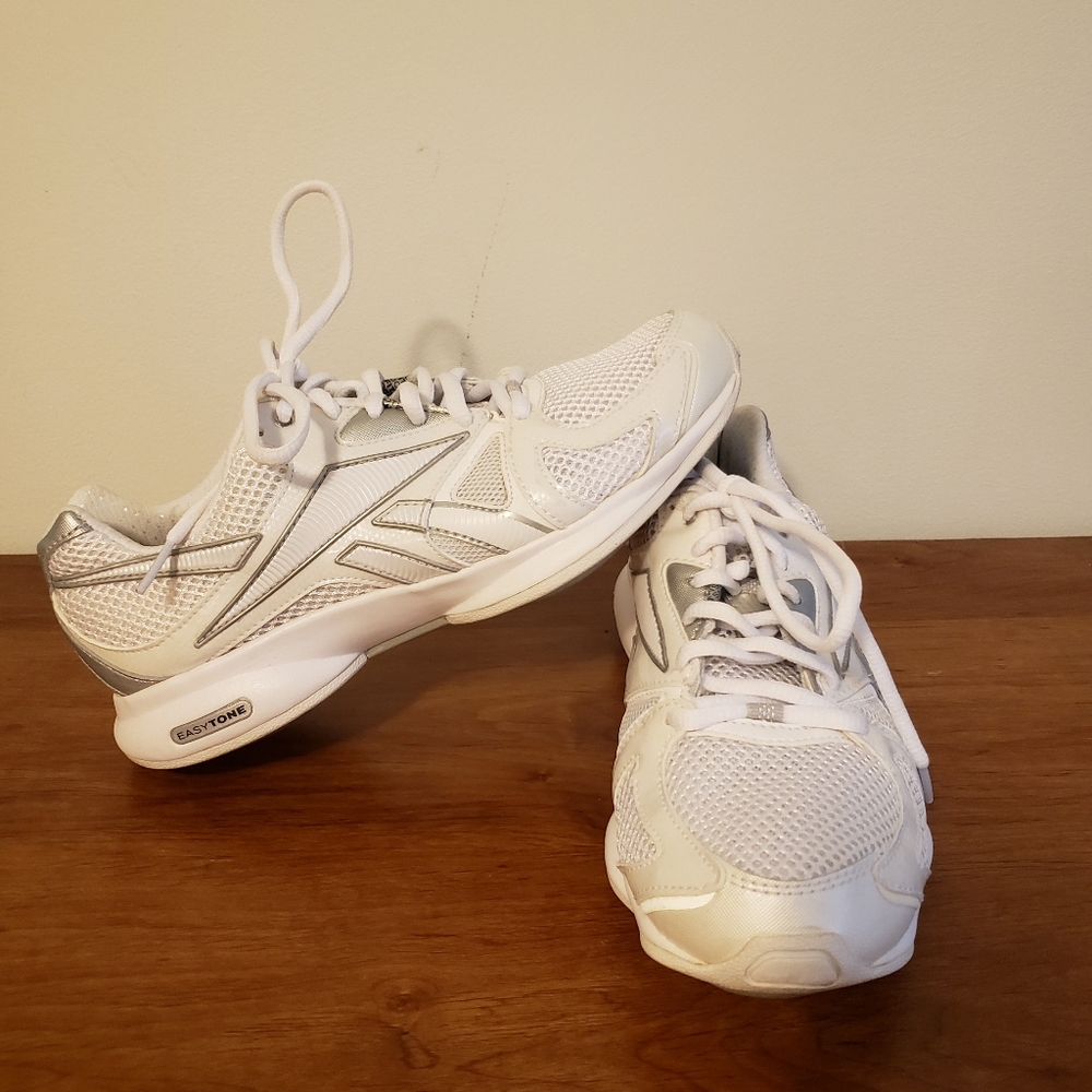 Reebok's easy tone sneakers